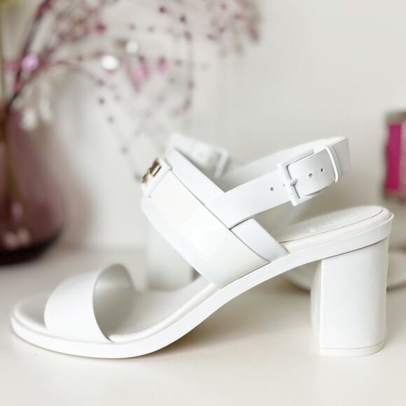 Tory Burch Gigi Two Band White Leather Block Heel Slingback Sandals Size 8.5 NWB - Picture 2 of 16
